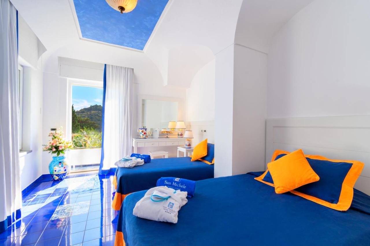 San Michele Hotel & Spa Sant'Angelo  ภายนอก รูปภาพ