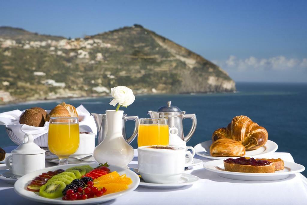 San Michele Hotel & Spa Sant'Angelo  ภายนอก รูปภาพ